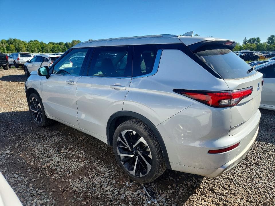 2023 MITSUBISHI OUTLANDER SEL 2