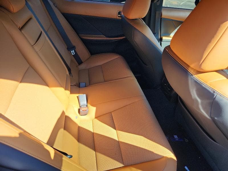 2021 LEXUS IS 300 10