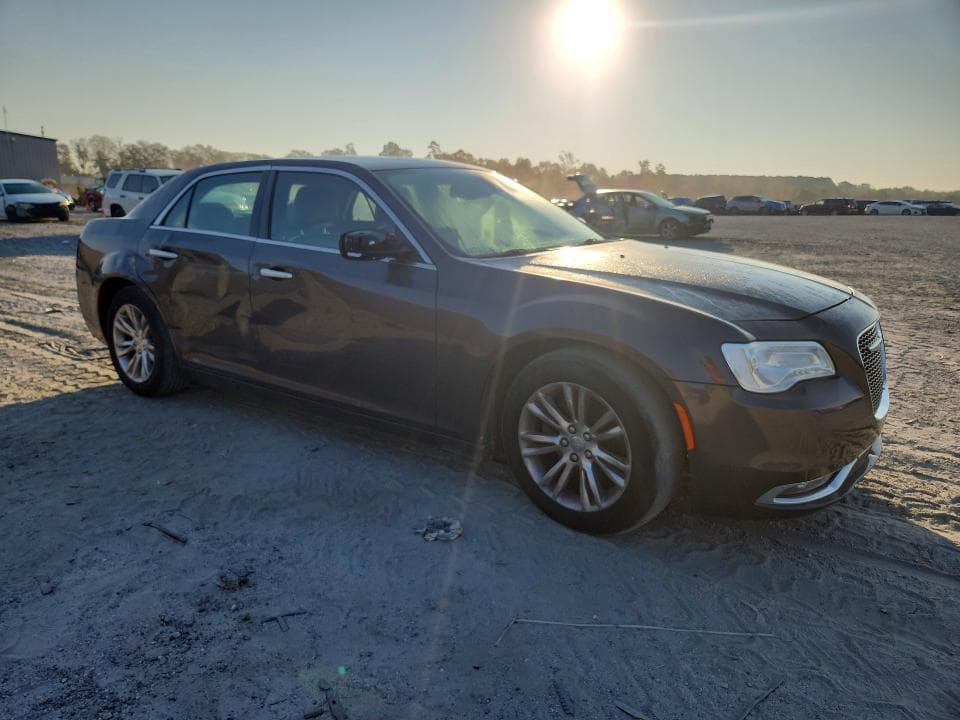 2017 CHRYSLER 300C 4
