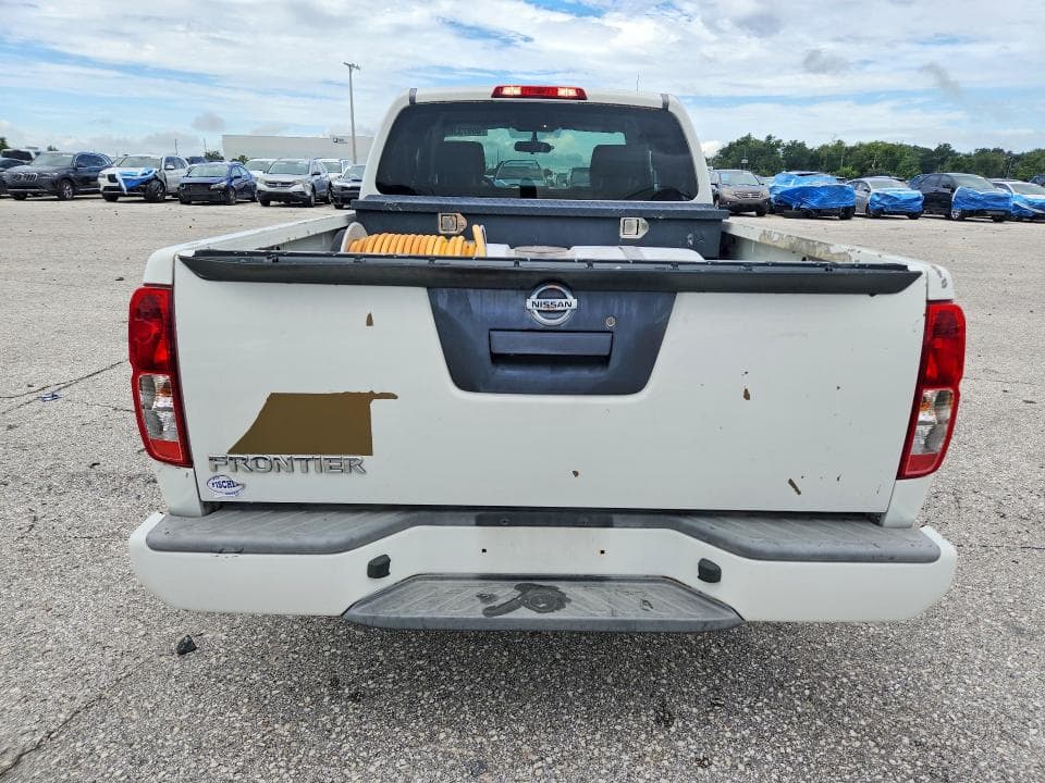 2018 NISSAN FRONTIER S 6