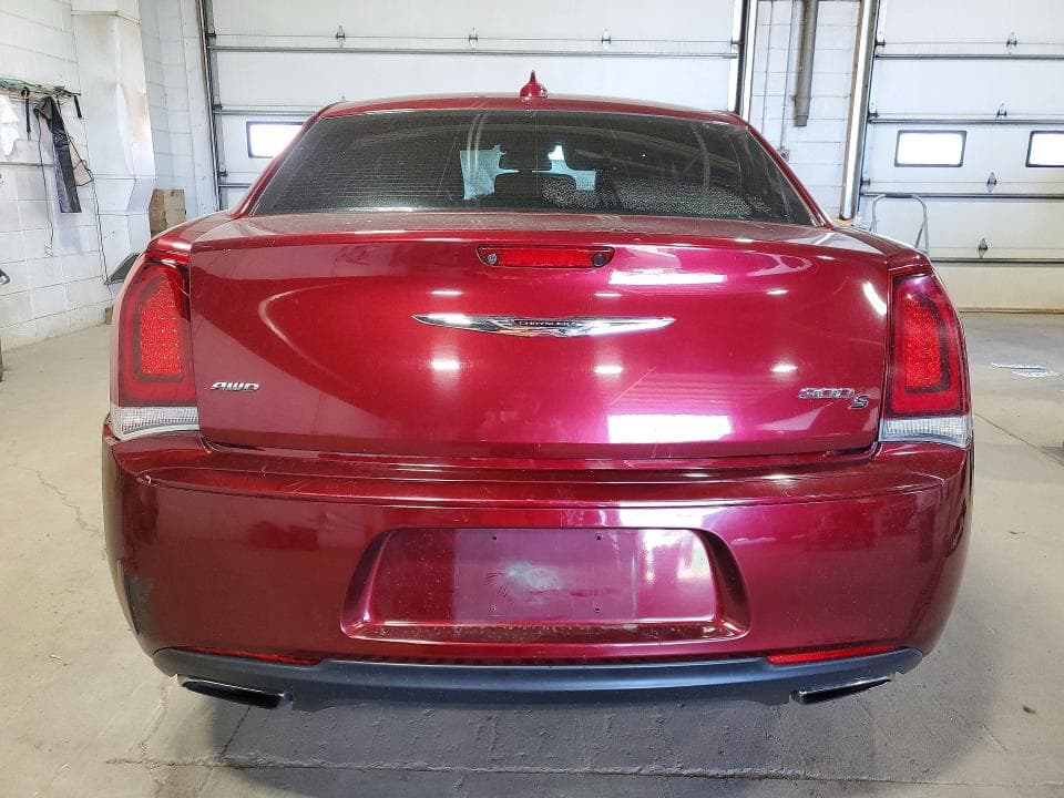 2018 CHRYSLER 300 S 6