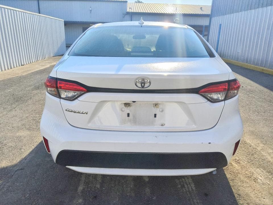 2020 TOYOTA COROLLA LE 6