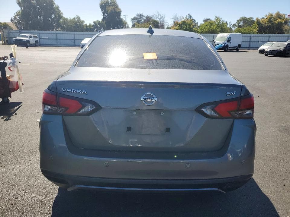 2020 NISSAN VERSA SV 6