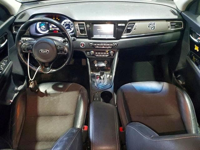 2019 KIA NIRO EX 8