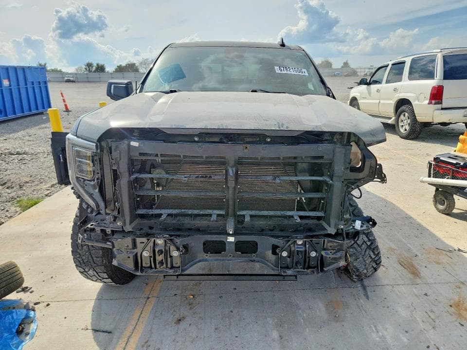 2023 GMC SIERRA K1500 AT4X 5