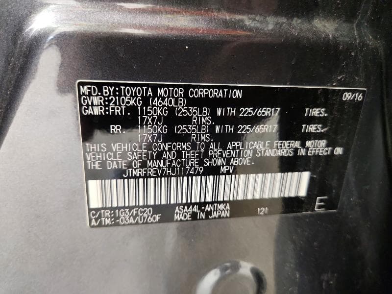 2017 TOYOTA RAV4 XLE 13