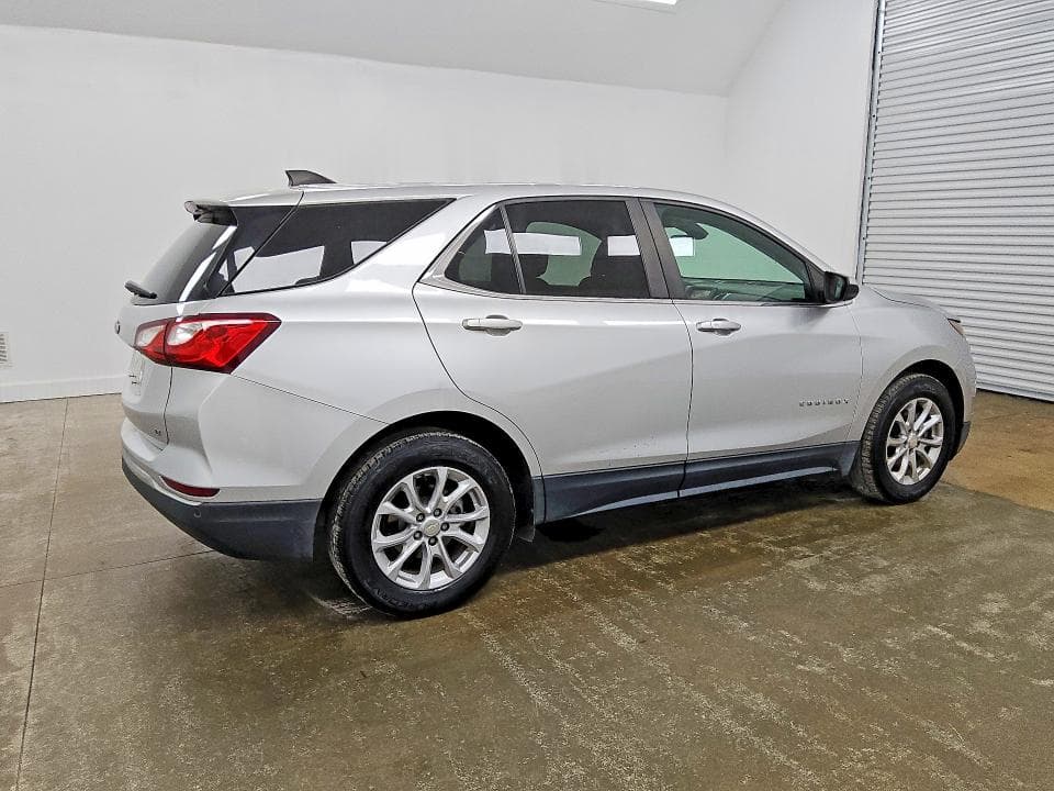 2021 CHEVROLET EQUINOX LT 3