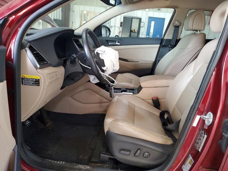 2017 HYUNDAI TUCSON SE PLUS 7