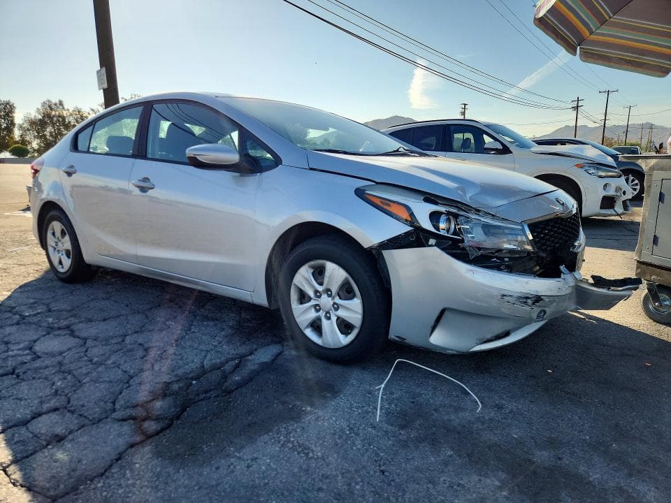 2018 KIA FORTE LX 4