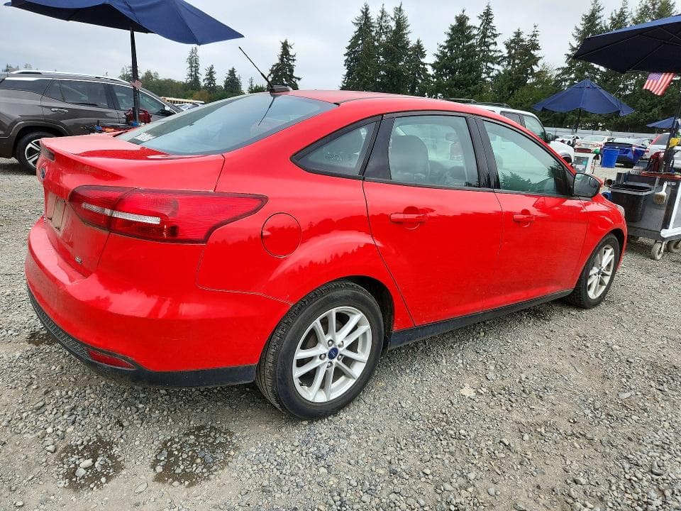 2017 FORD FOCUS SE 3