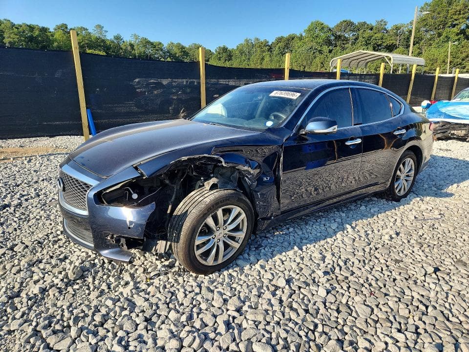 2018 INFINITI Q70 3.7 LUXE - 1