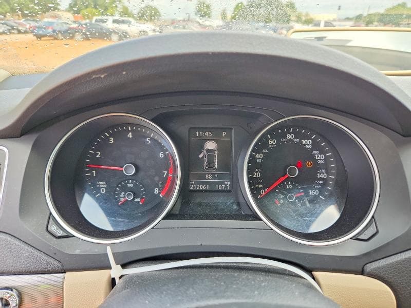 2017 VOLKSWAGEN JETTA SE 9
