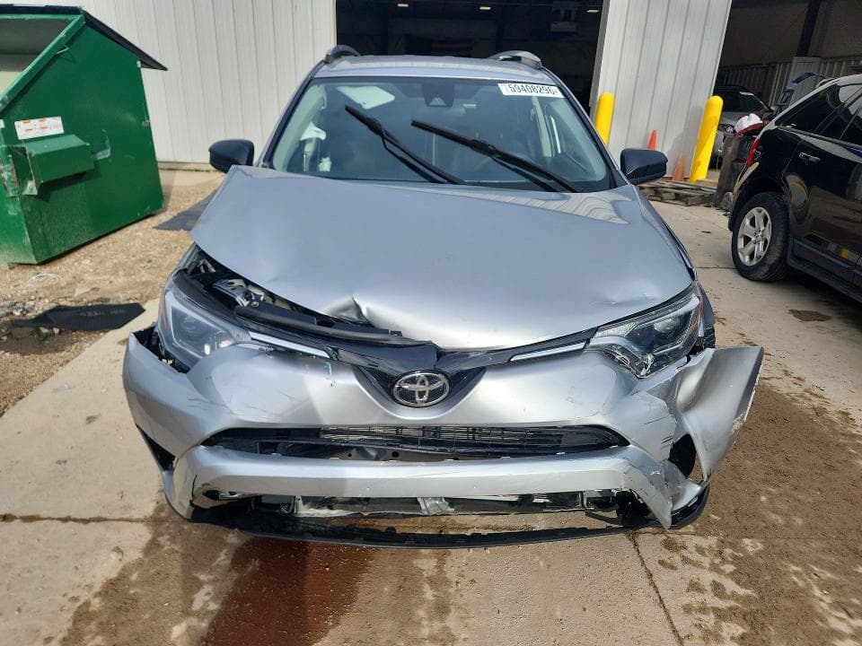2018 TOYOTA RAV4 LE 5