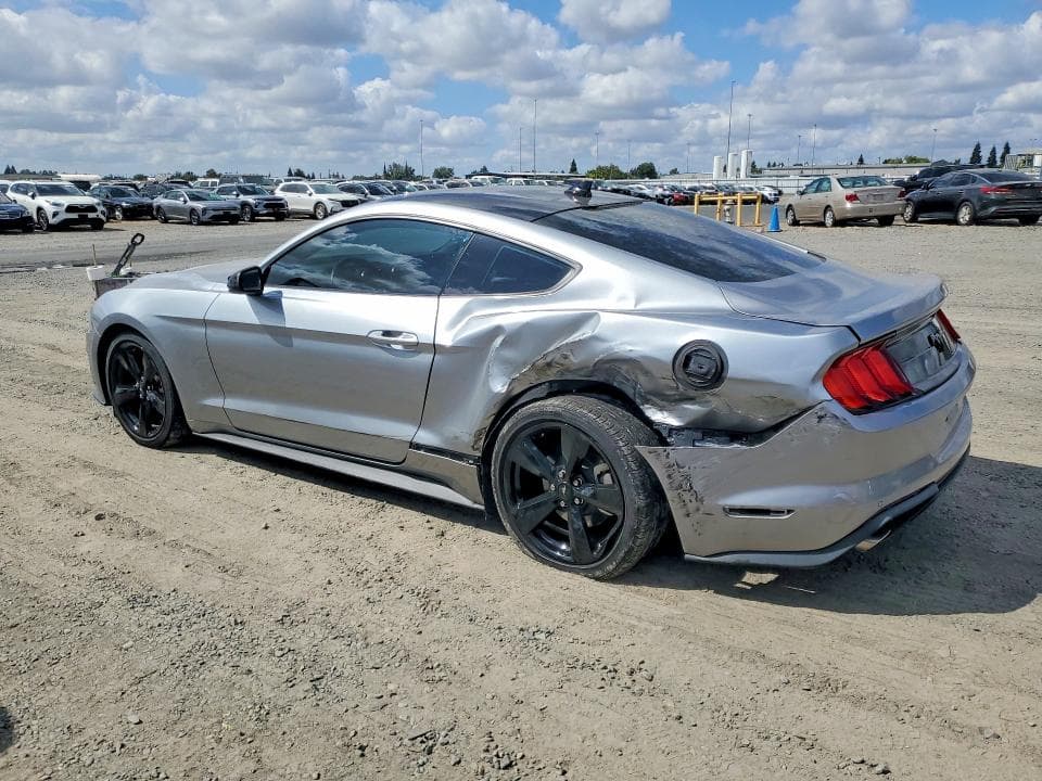 2022 FORD MUSTANG 2
