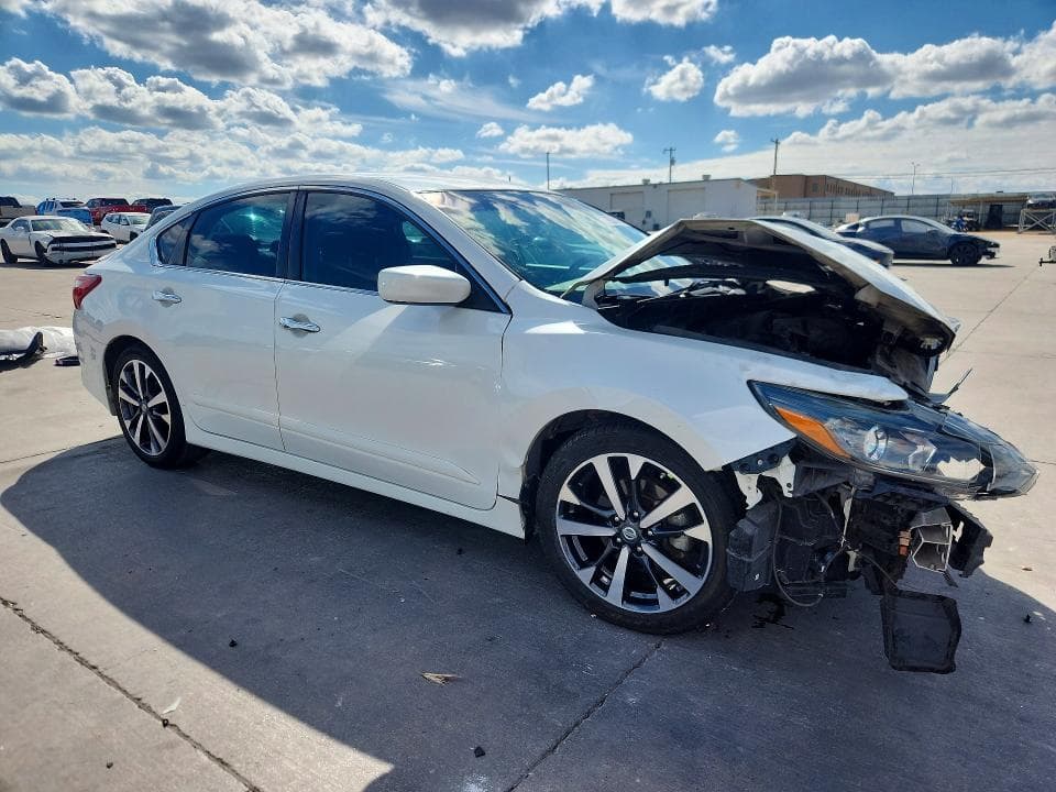 2017 NISSAN ALTIMA 2.5 SR 4