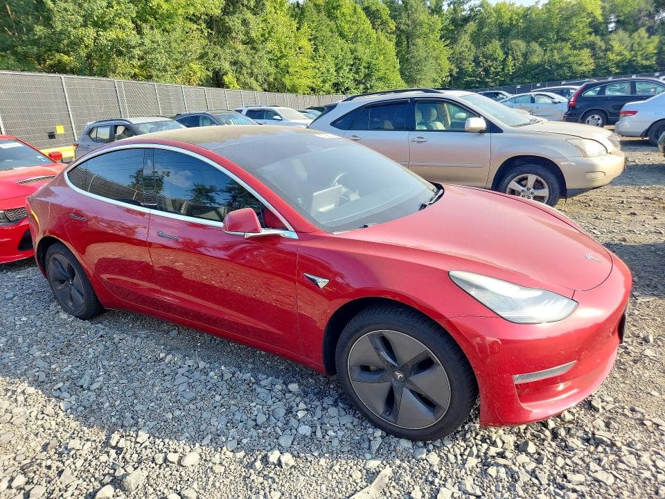 2018 TESLA MODEL 3 4