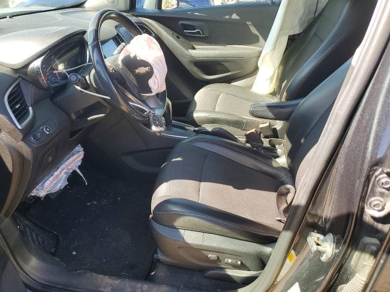2017 CHEVROLET TRAX 1LT 7