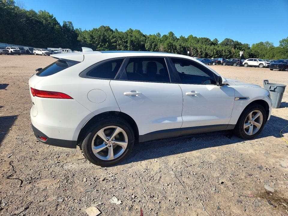 2018 JAGUAR F-PACE PREMIUM 3