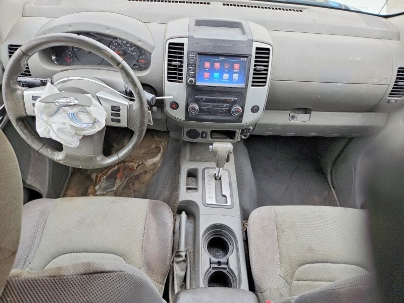 2019 NISSAN FRONTIER S 8