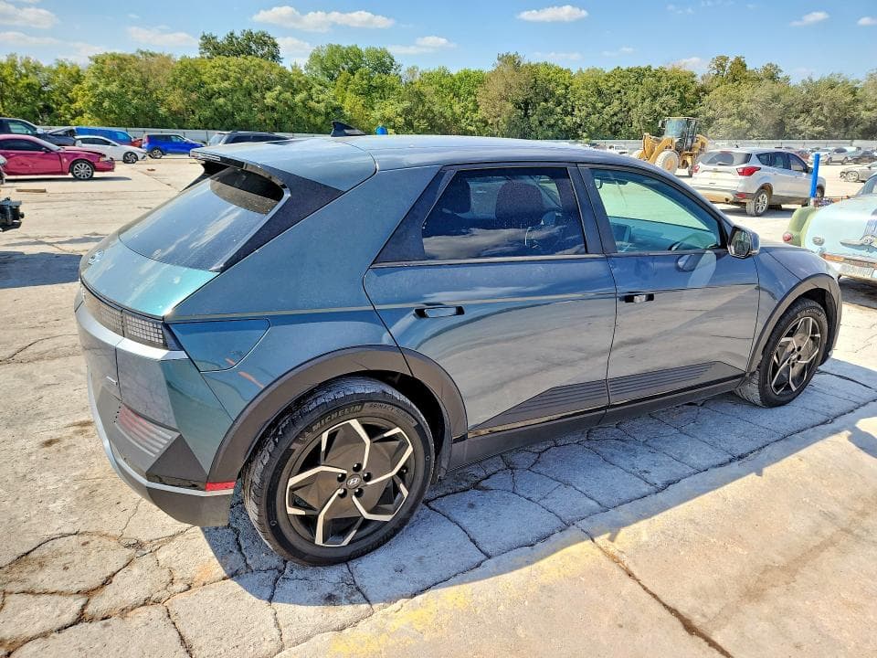 2023 HYUNDAI IONIQ 5 SEL 3