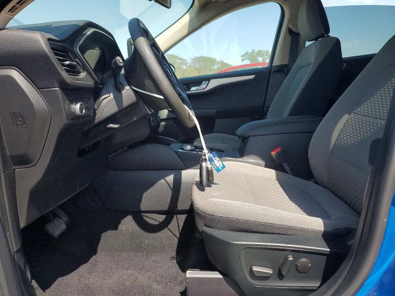 2020 FORD ESCAPE SE 7