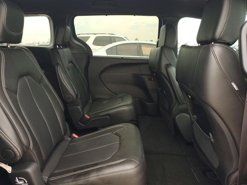 2027 CHRYSLER PACIFICA SELECT 11