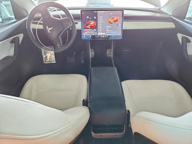 2020 TESLA MODEL Y 8