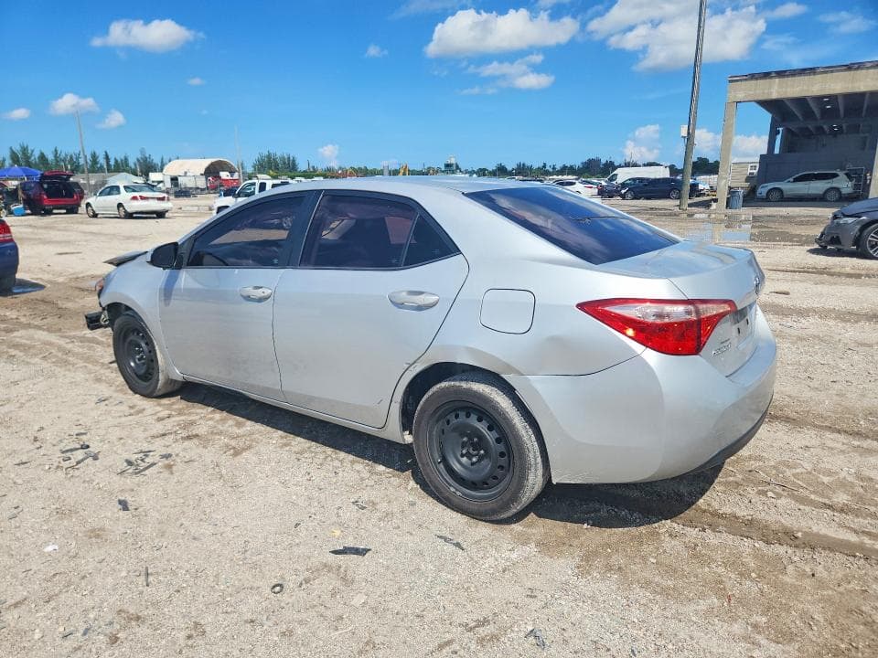 2017 TOYOTA COROLLA LE 2
