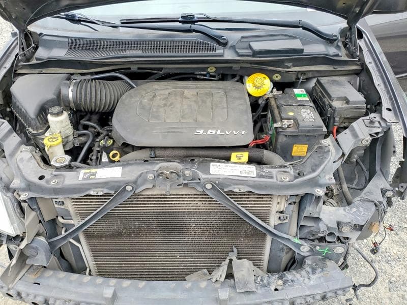 2017 DODGE GRAND CARAVAN SE 12