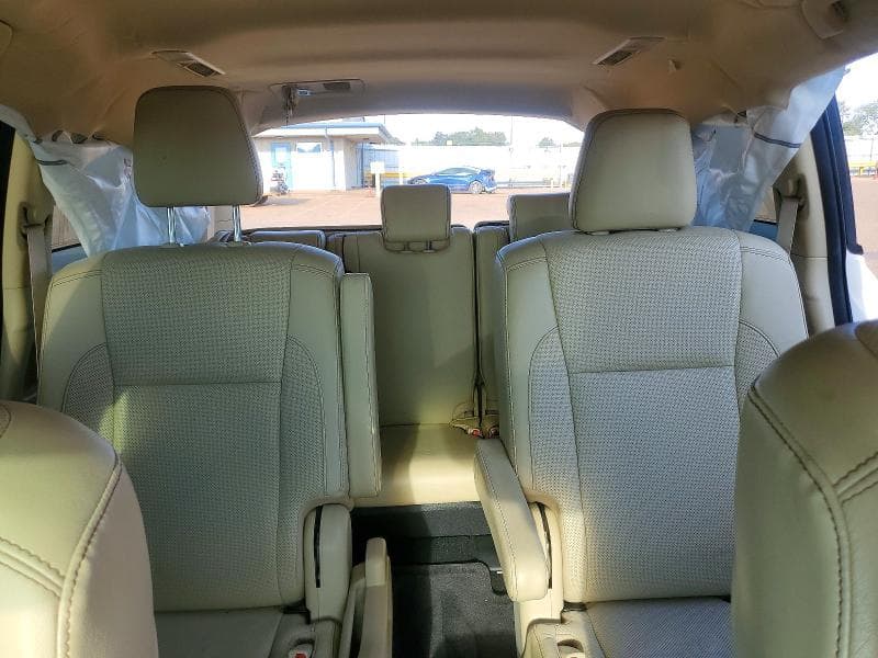 2017 TOYOTA HIGHLANDER LIMITED 10