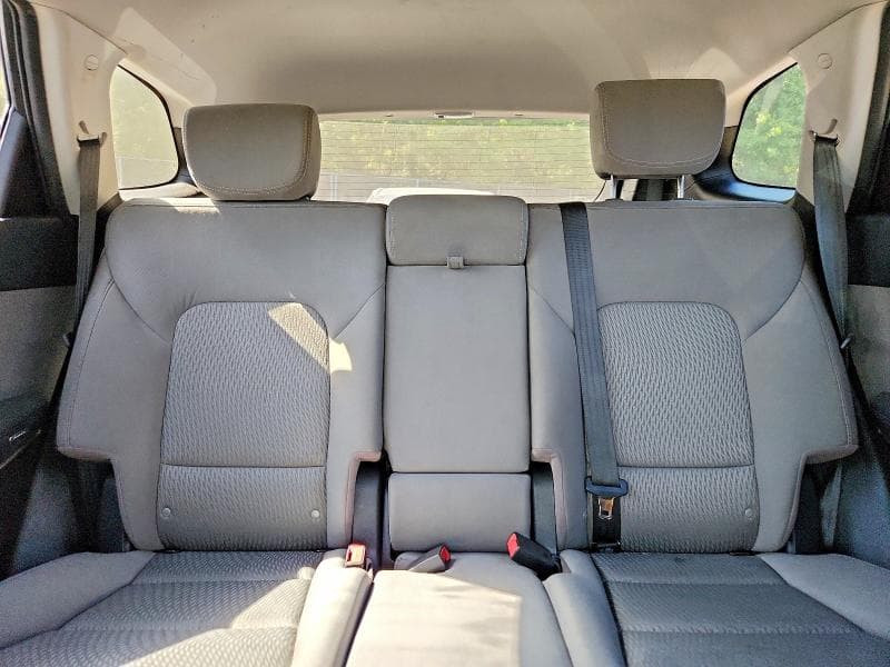 2017 HYUNDAI SANTA FE SE 10