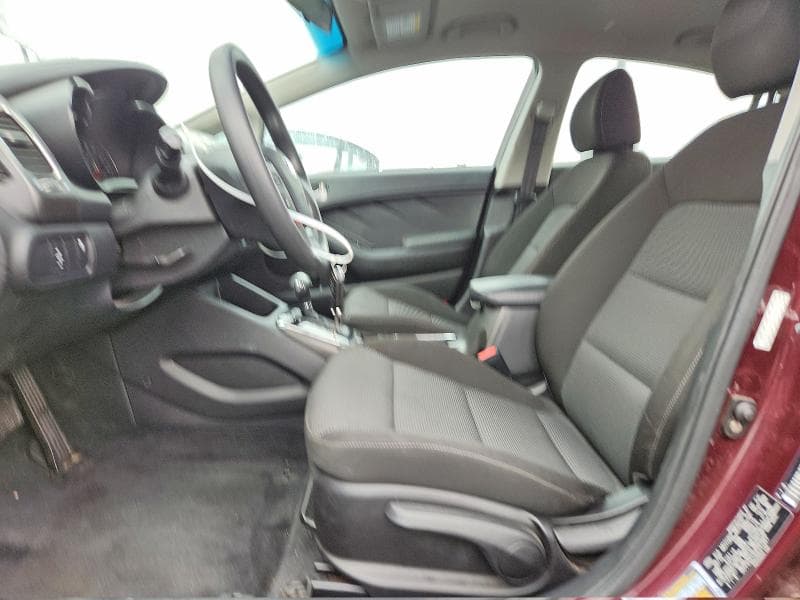 2017 KIA FORTE LX 7