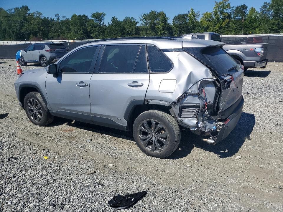 2024 TOYOTA RAV4 XLE PREMIUM 2