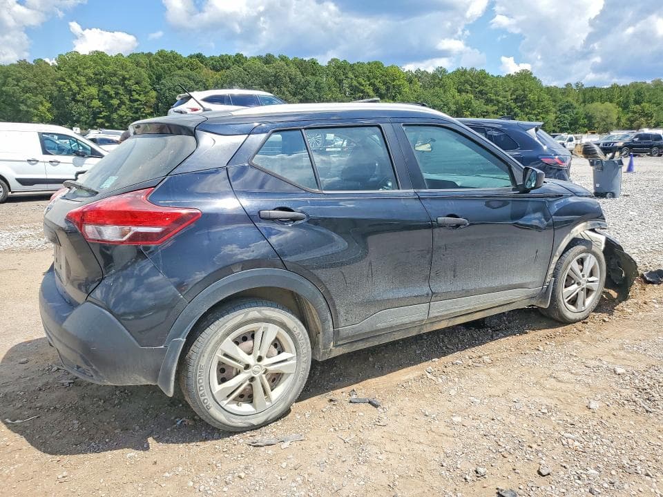 2018 NISSAN KICKS S 3