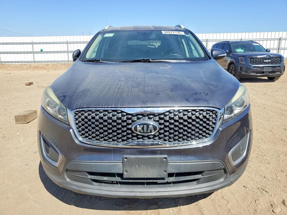 2017 KIA SORENTO LX 5