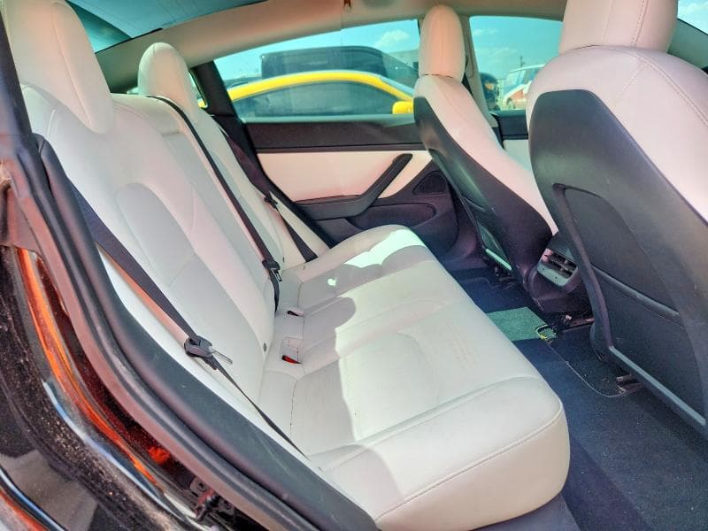 2021 TESLA MODEL 3 10