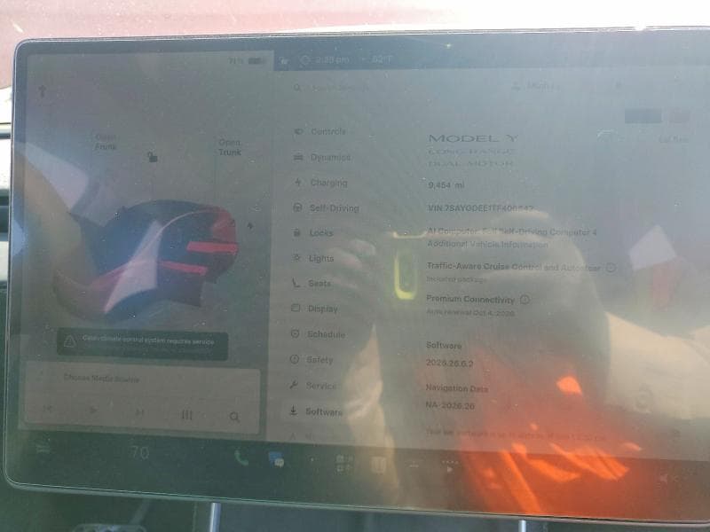 2026 TESLA MODEL Y 9