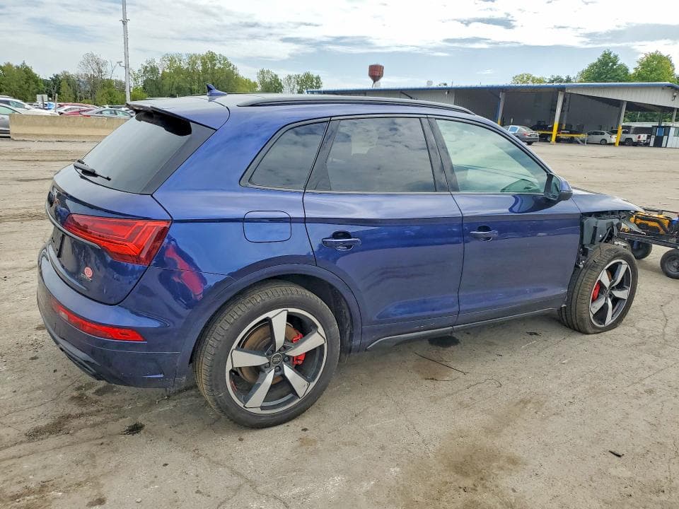 2024 AUDI Q5 3