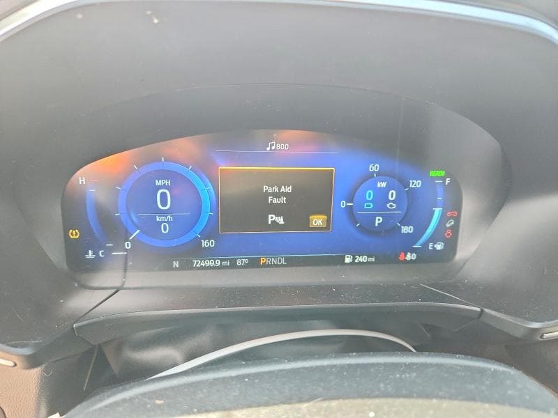 2020 FORD ESCAPE TITANIUM 9