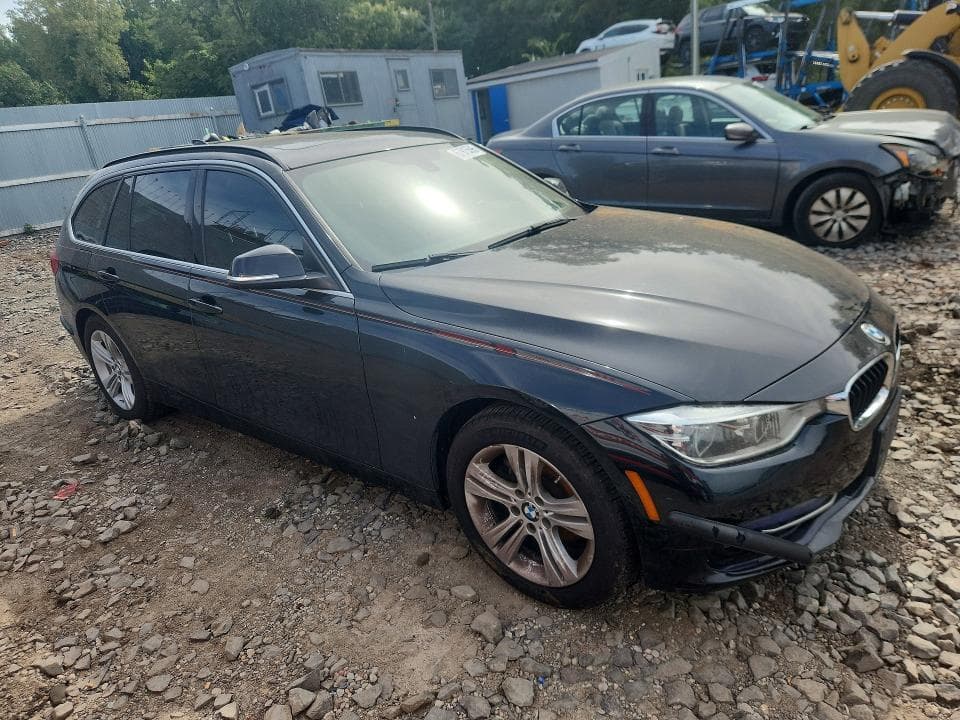 2018 BMW 330 XI 4
