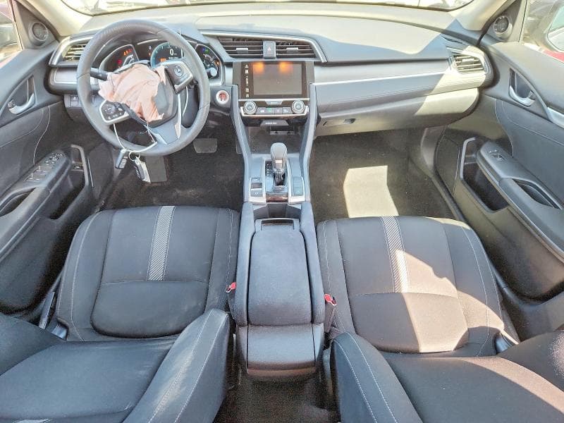 2017 HONDA CIVIC EX 8