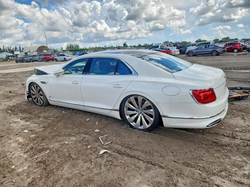 2022 BENTLEY FLYING SPUR 2