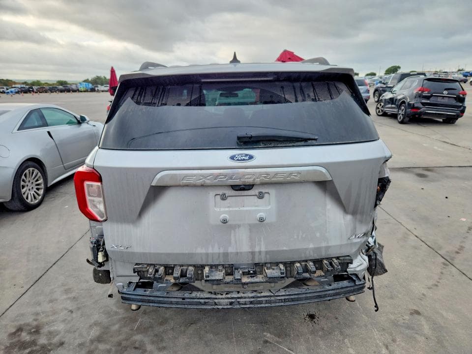 2023 FORD EXPLORER XLT 6