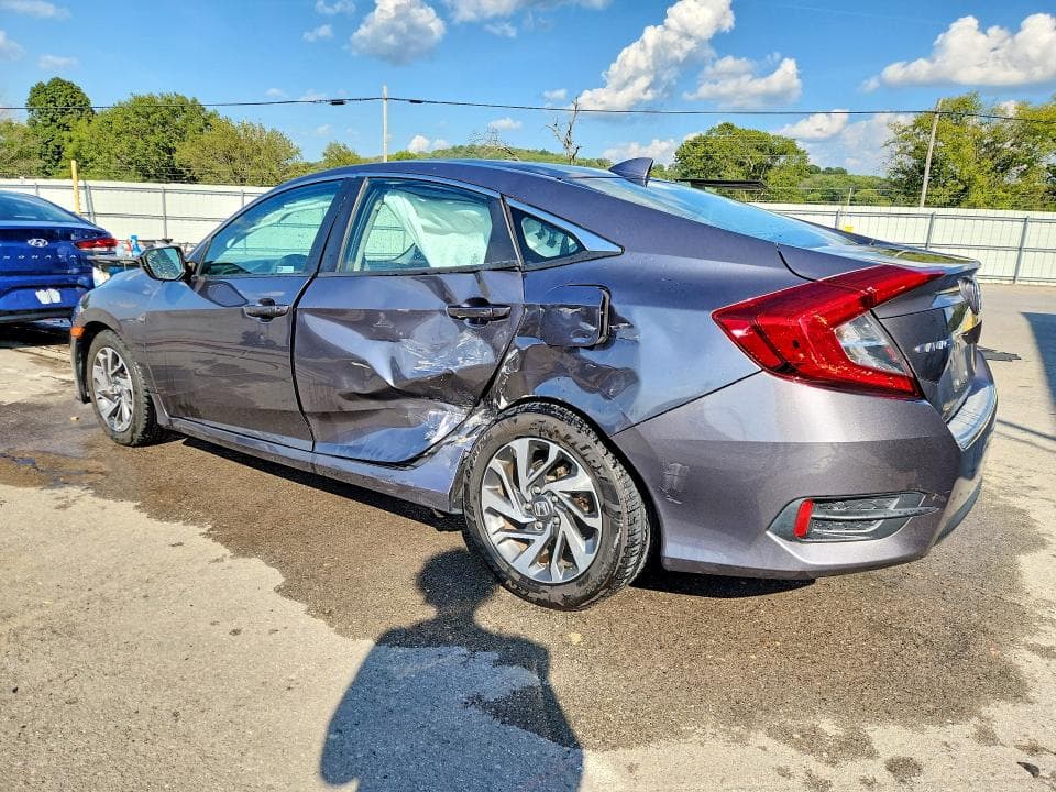 2018 HONDA CIVIC EX 2