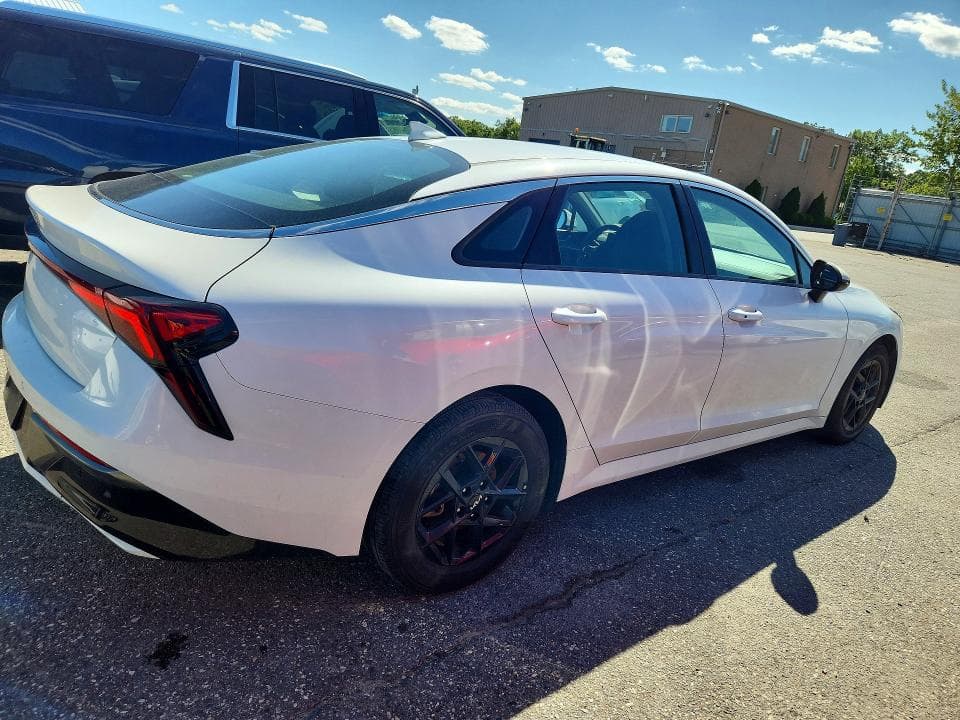 2025 KIA K5 LXS 3