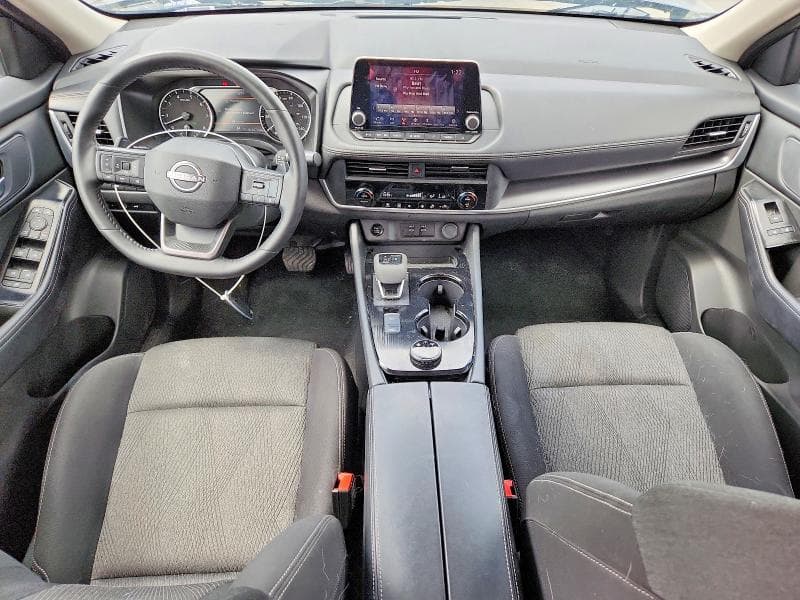 2026 NISSAN ROGUE SV 8