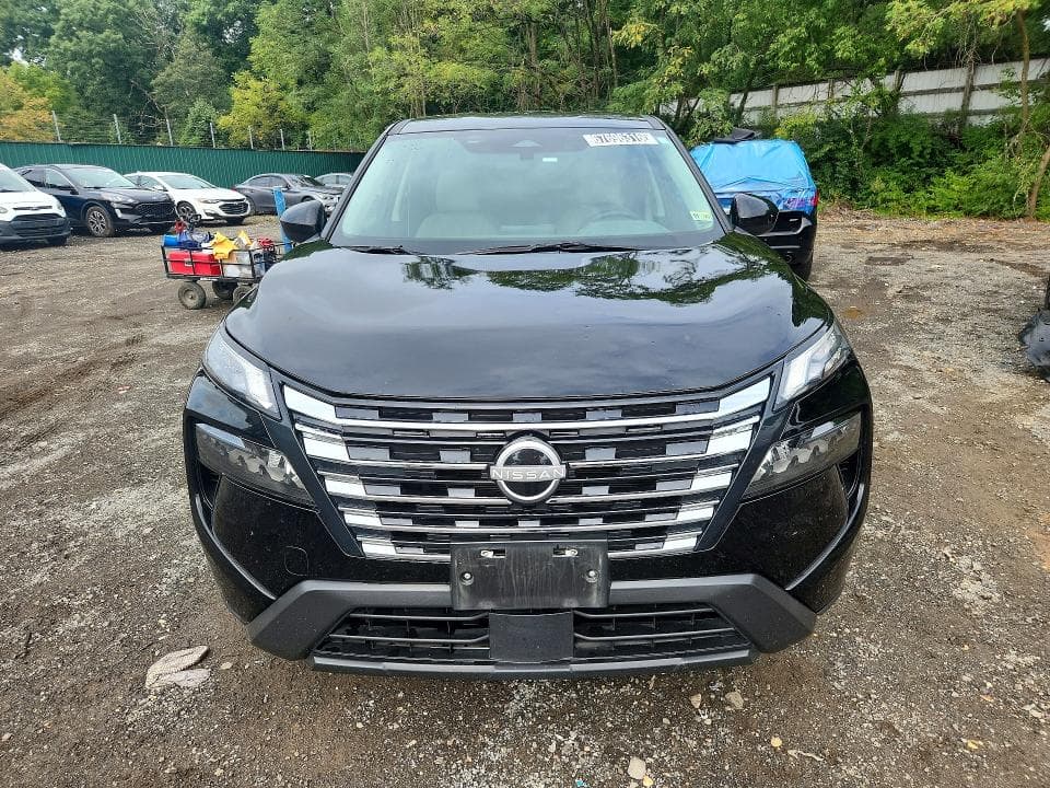 2025 NISSAN ROGUE SV 5