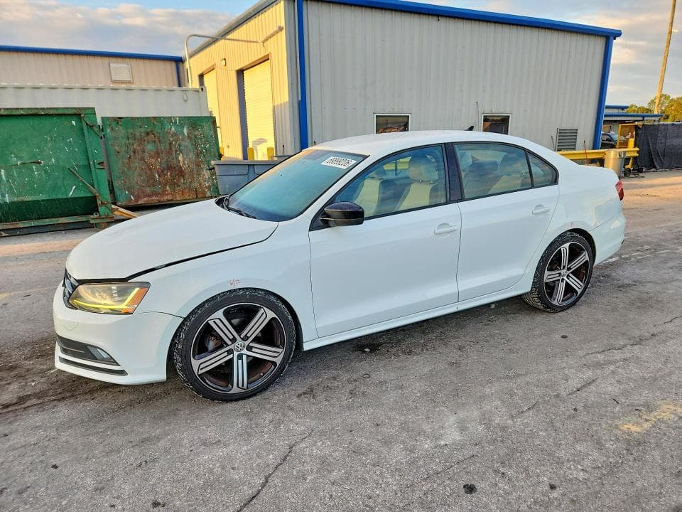 2017 VOLKSWAGEN JETTA SPORT - 1