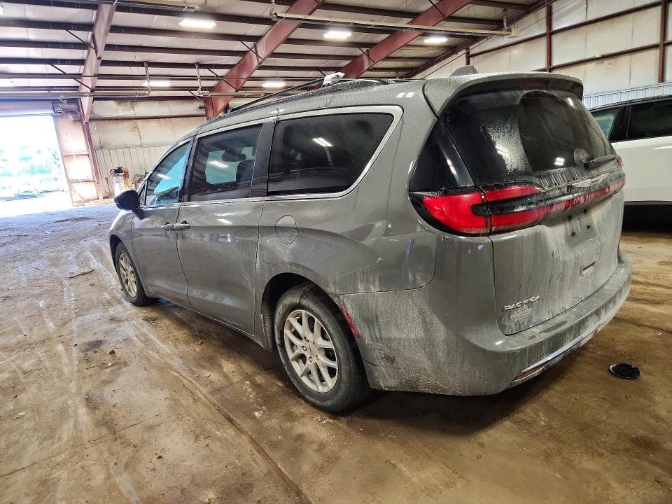 2022 CHRYSLER PACIFICA TOURING L 2