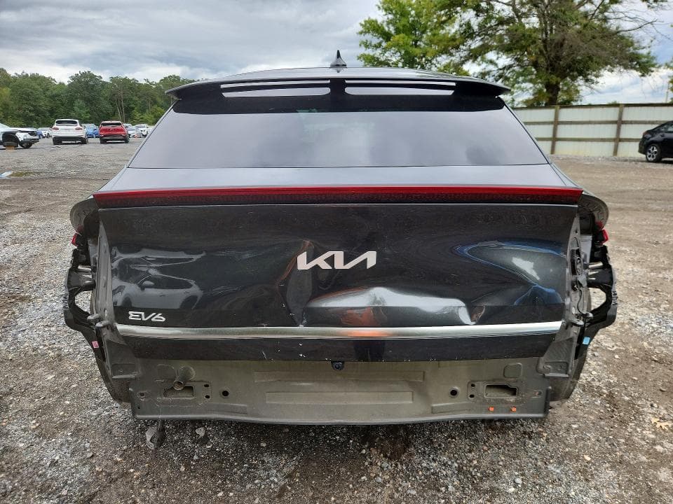 2023 KIA EV6 WIND 6